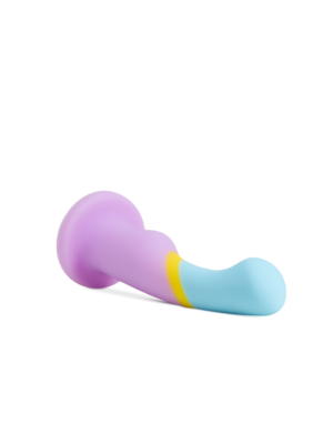 Avant - Silicone Dildo With Suction Cup - Heart of Gold