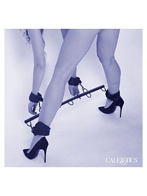 CalExotics Spreader Bar with Cuffs - Black