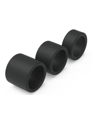 Squeezer - Liquid Silicone Ball Tugger - Black  30 x 34 mm
