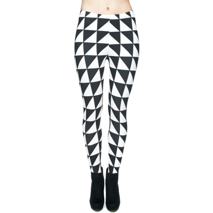 Triangles Black & White